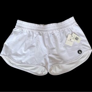 Volcom NWT Women’s Shorts - Sz M